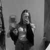 zoecurleyxx_
