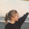 elena_becker