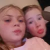 ellieknight8