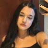 mia_linger
