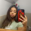 melanie_v957