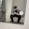 bl0m23
