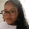 laara_avellar