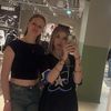 lowkey_urfaveblonde
