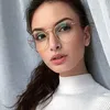 adriana_sade
