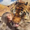 24hrsofrebecca_