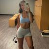 hazel_scullyy