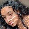 curly.head.latina