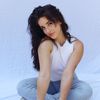 laurengoldie