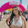 Yuni Exploring Chicago
