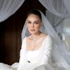 Moon Shine Luna Maya