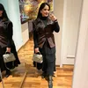 .thainabarberino