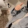 lianggiii14
