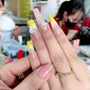 thao_nails04