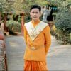 លោកគ្រូមហាជុំ