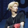 hyunjins_lost_fingernail
