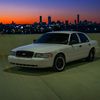 808.crown.vic