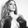 whitley_queen