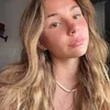 laraaa.25