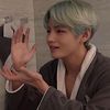 your_local_kpop_stan_