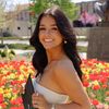 Liv | Dental Student