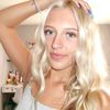1360372chloe