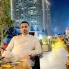 ali_gold_84
