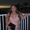 ella_po0