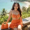 xuan_hong1995