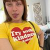 hotmommavic