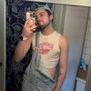 heyitsjohnnie