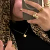 suz744