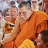 หลวงปู่ศิลา วัดพระธาตุหมื่นหิน