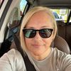 stephie1023918