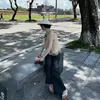 bé