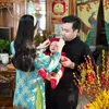 Mami Gấu Ú Nần