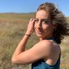 hilarycarnie