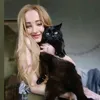 girlandsomecats