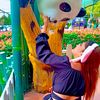 santhiya_2307