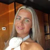 charlottegibbons__