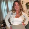 moeleslie_shopaholic
