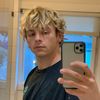 user15042408222