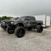tha.white.yota