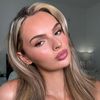 KYRA ♡
