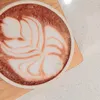 ❀
