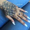 raeesa_henna
