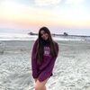 sydney_leslie