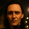 lokilaufeysonkneel22