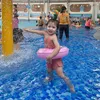 Mẹ 2 con