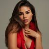 Fernanda Flores